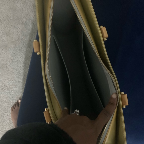 Louis Vuitton Monogram Vernis Columbus Tote - Picture 5 of 5